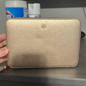 Kendra Scott jewelry case